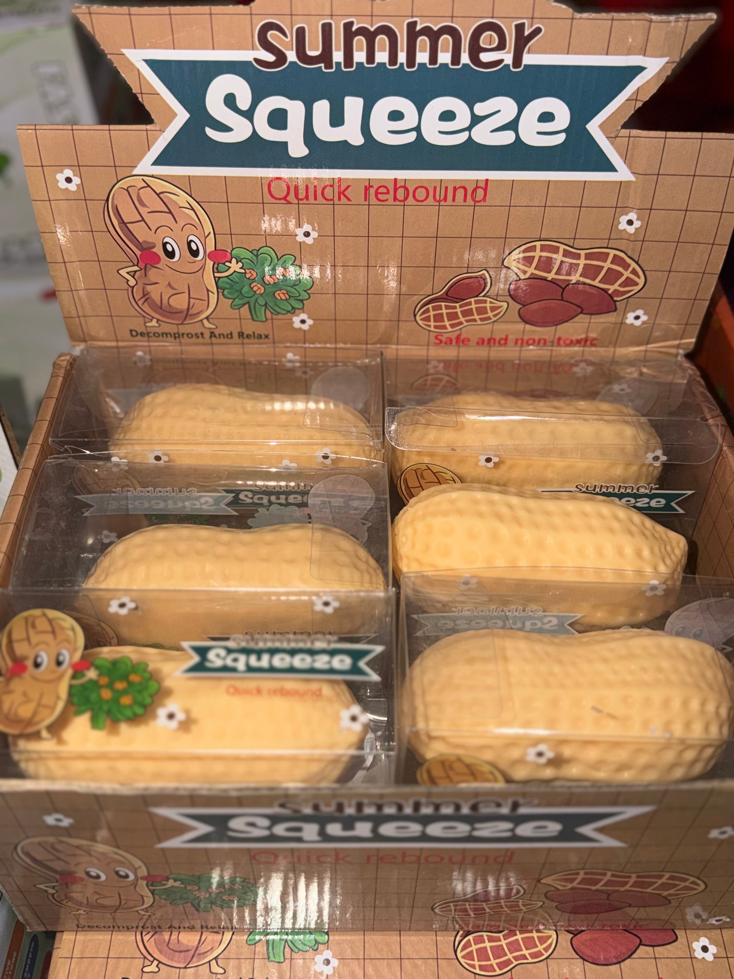 Peanut Crunchy Texture Squishy (1pc)