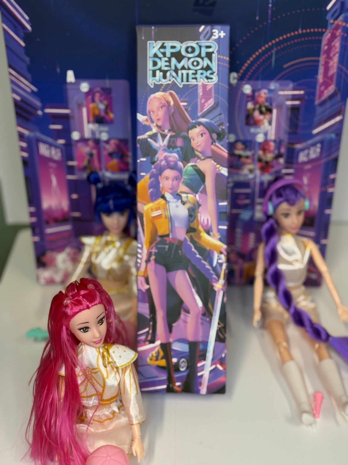 1 Doll Blindbox with Music & Lights