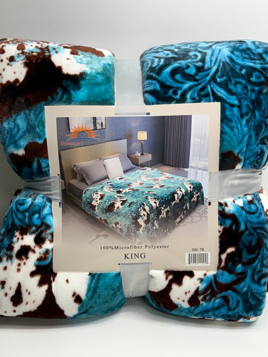 Turquoise Cowprint Blanket King Size