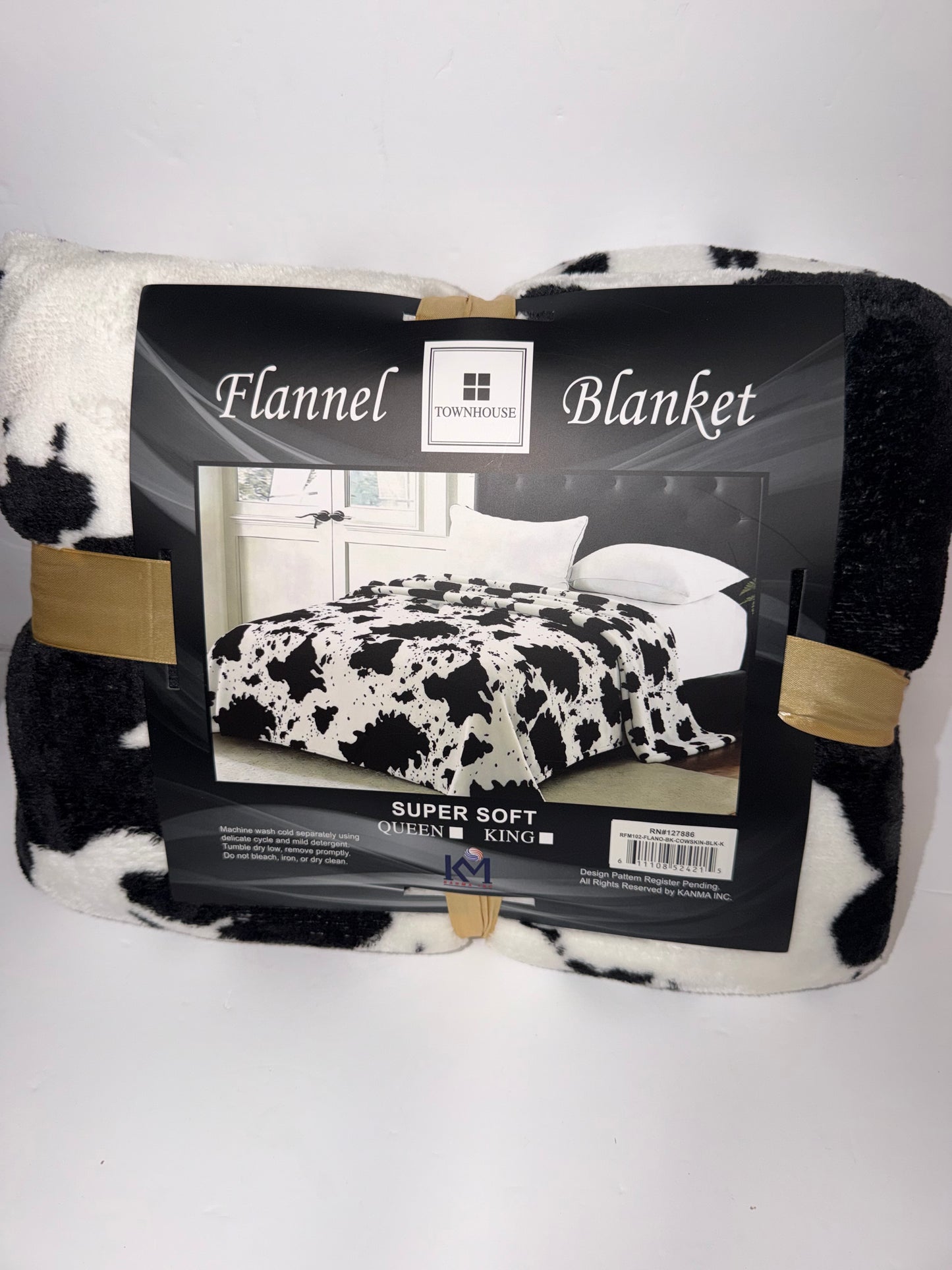 King Size Throw Flannel Blanket – Assorted Designs (1 Pc)