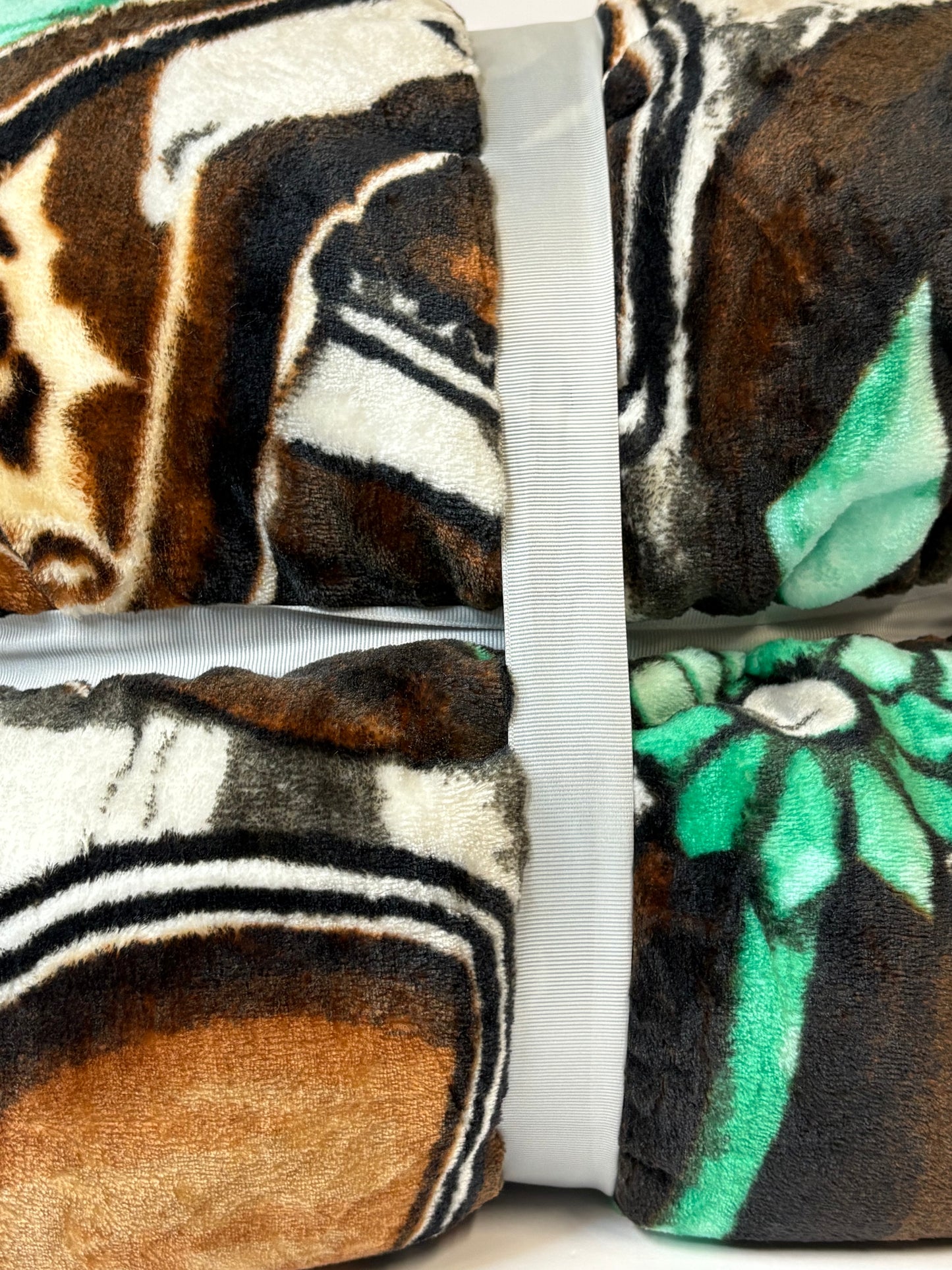 Brown Cowgirl Design S-18