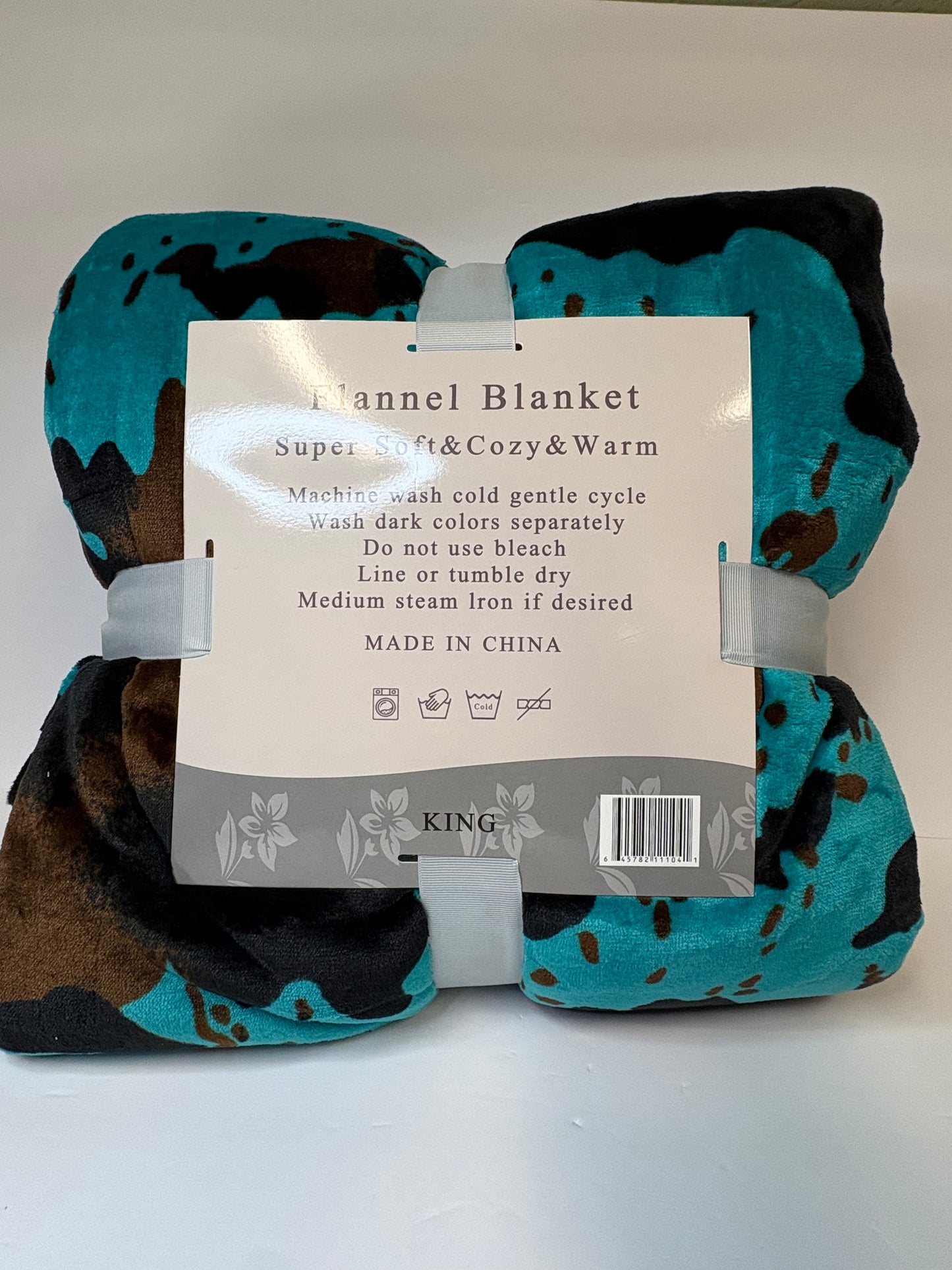 Turquoise Cow Print SW-53