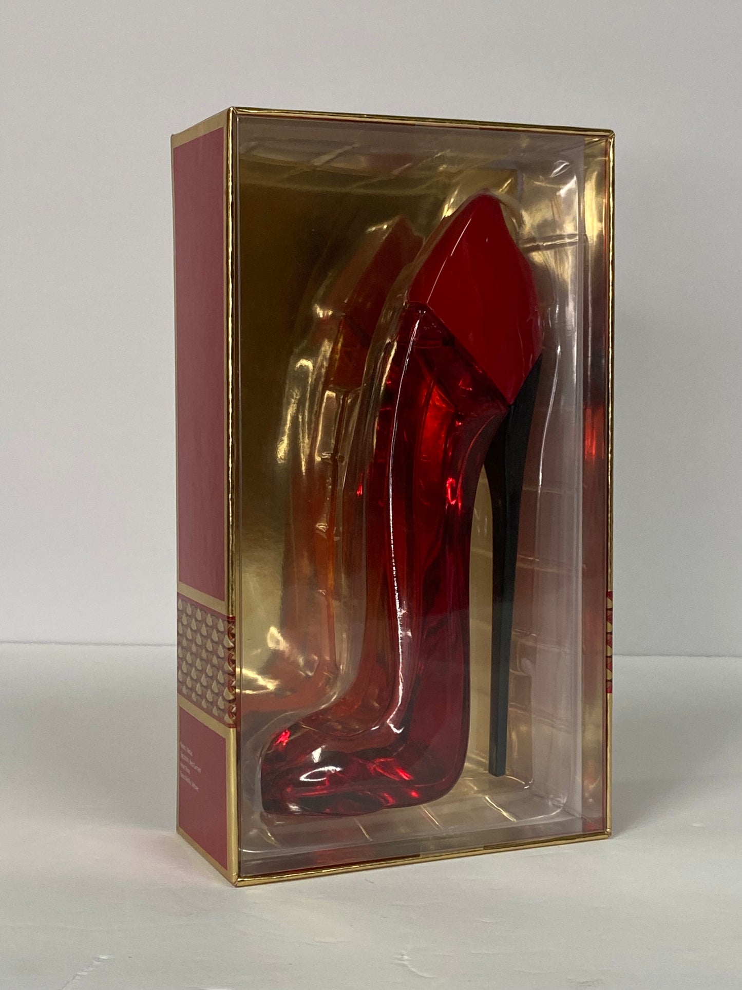 The girl VERY GLAD TO JOIN YOU High Heel Purfume